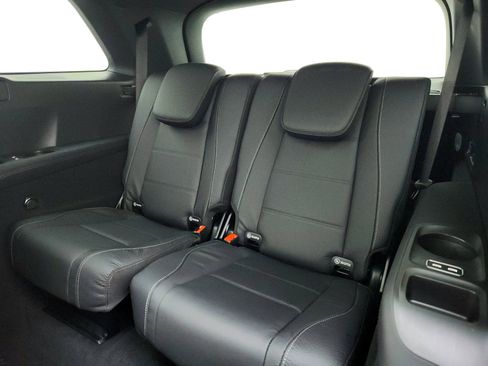 New 2026 Mercedes-Benz GLS 450 4MATIC image 19