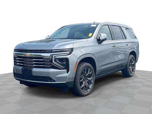 Certified 2025 Chevrolet Tahoe Premier AWD/4WD image 1