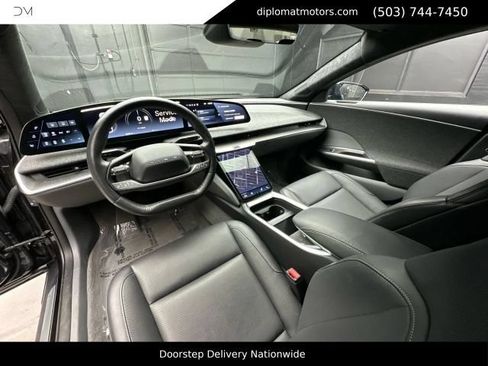Used 2024 Lucid Air Touring AWD/4WD image 17