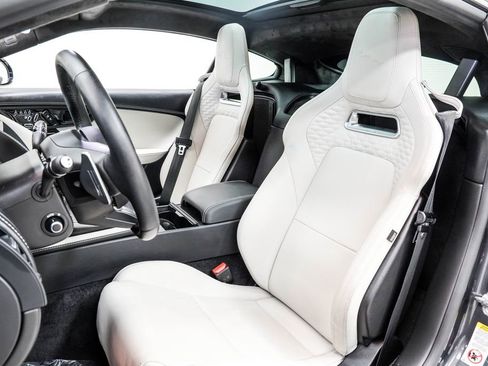 Used 2024 Jaguar F-TYPE R AWD/4WD image 15