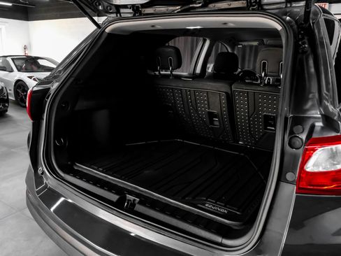 Used 2020 Chevrolet Equinox LS w/ LPO, Floor Liner Package FWD image 55