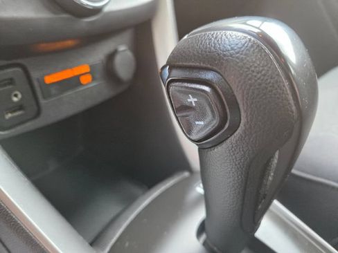 Used 2018 Chevrolet Trax LS FWD image 25