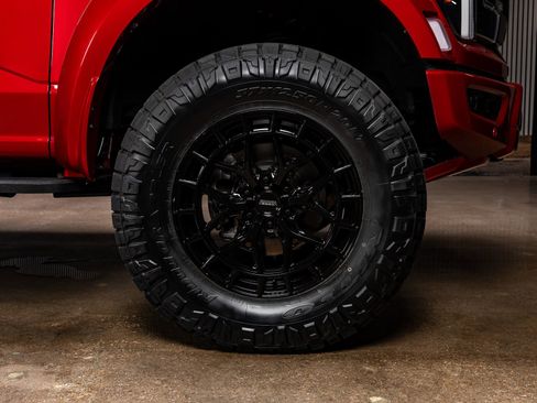 Used 2024 Ford F150 Raptor image 12
