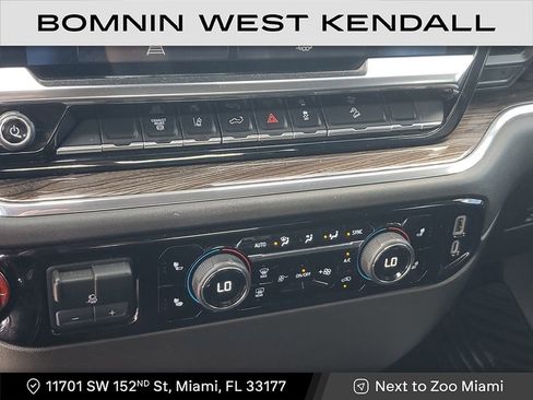 Used 2024 Chevrolet Silverado 2500 LT w/ Convenience Package image 25