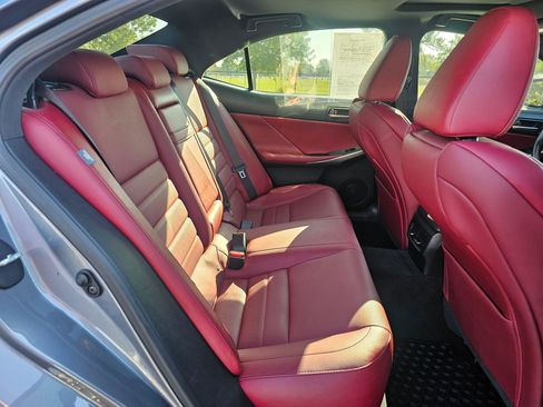 Used 2019 Lexus IS 350 AWD image 12