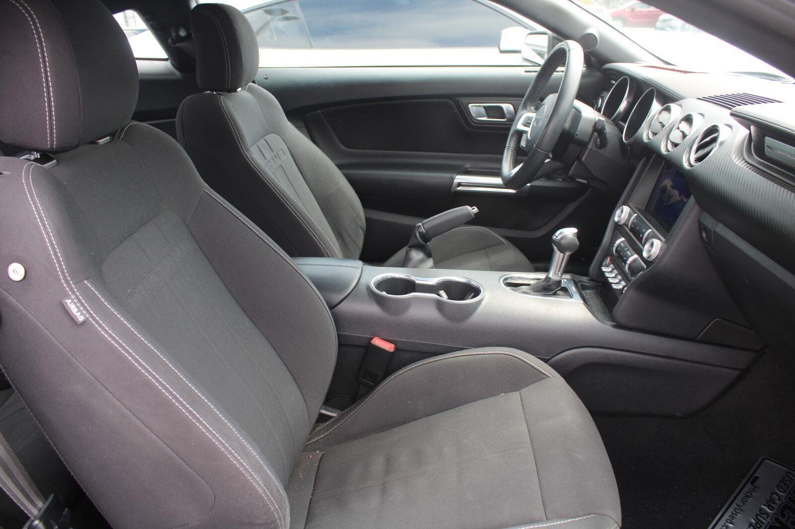Used 2022 Ford Mustang Coupe w/ Equipment Group 101A RWD image 5