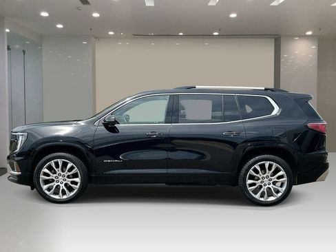 Used 2024 GMC Acadia Denali w/ LPO, Floor Liner Package AWD/4WD image 2