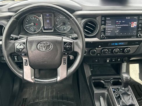 Used 2023 Toyota Tacoma TRD Off-Road AWD/4WD image 13