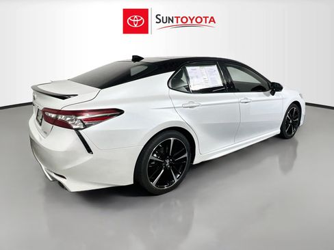 Used 2019 Toyota Camry XSE FWD image 4