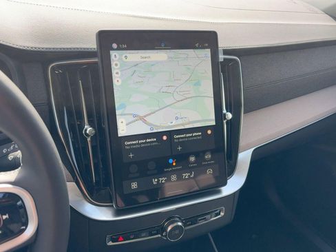 New 2026 Volvo XC90 T8 Plus w/ Protection Package Premier image 22