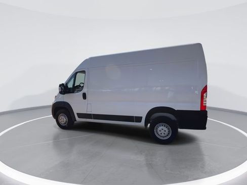 New 2026 RAM ProMaster 2500 w/ Convenience Group FWD image 6