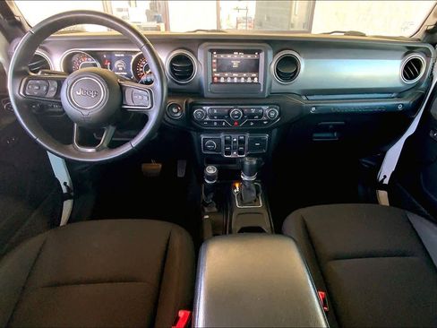 Used 2018 Jeep Wrangler Unlimited Sport S image 15