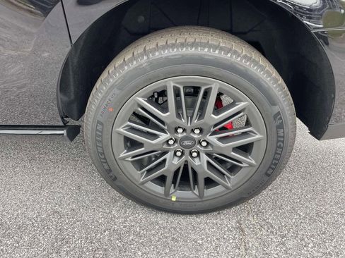 New 2025 Ford Expedition Max Platinum w/ Stealth Performance Package image 22