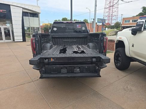 Used 2024 GMC Sierra 2500 AT4X AWD/4WD image 29