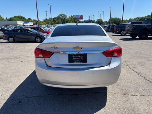 Used 2016 Chevrolet Impala LT w/ Convenience Package FWD image 4