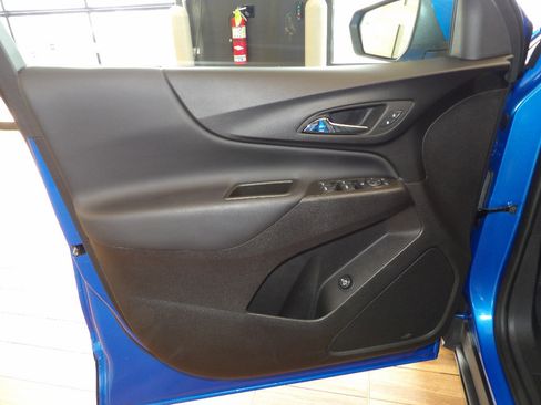 Used 2024 Chevrolet Equinox LT w/ LPO, Floor Liner Package image 23