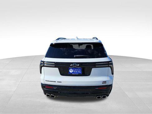 Used 2024 Chevrolet Traverse RS AWD/4WD image 8