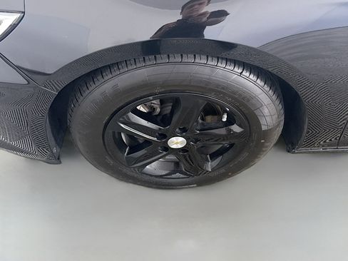 Used 2023 Chevrolet Malibu LT image 38