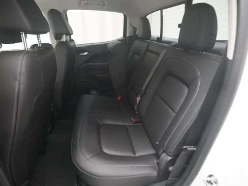Used 2022 GMC Canyon Elevation w/ Elevation Premium Package AWD/4WD image 9