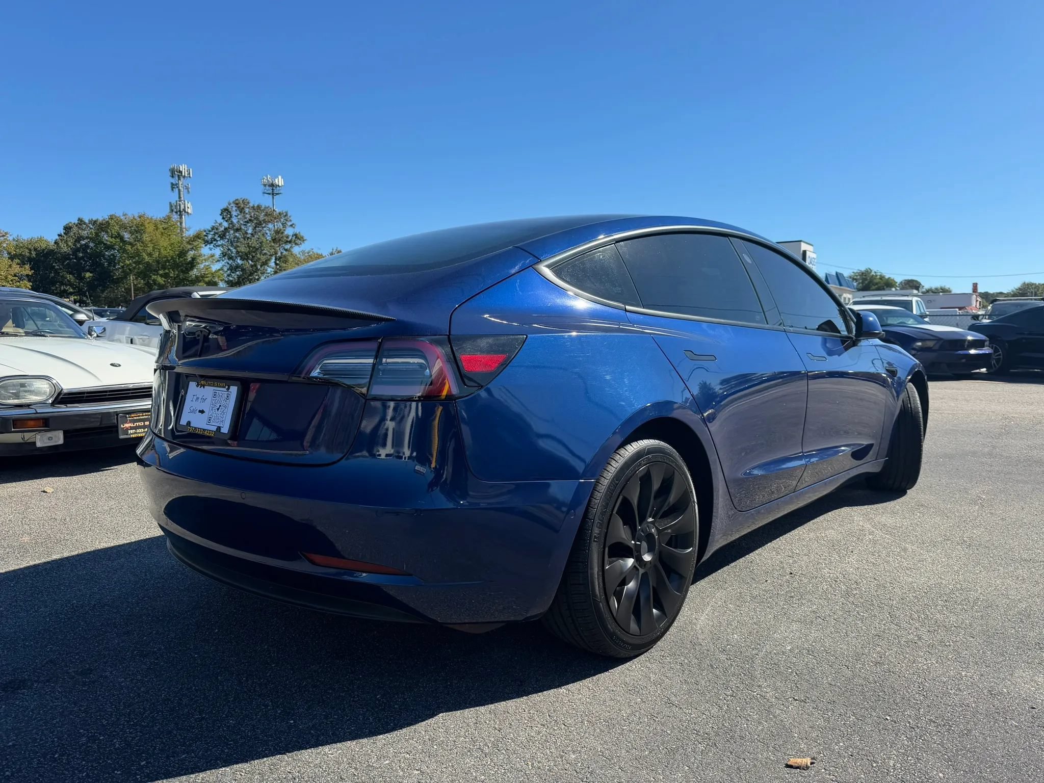 Used 2021 Tesla Model 3 Standard Range Plus RWD image 3