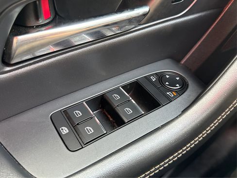 Used 2025 MAZDA CX-90 3.3 Turbo w/ Preferred Package image 37