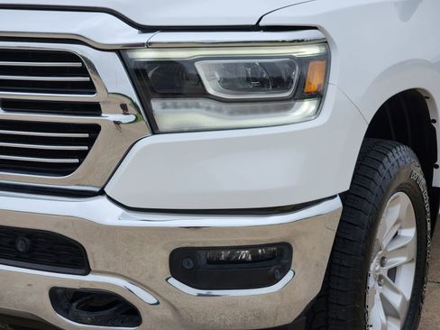 Used 2024 RAM 1500 Laramie AWD/4WD image 10