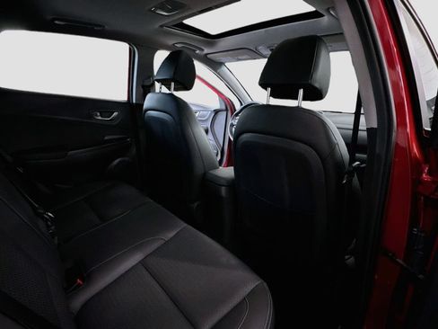Used 2020 Hyundai Kona Ultimate AWD/4WD image 32