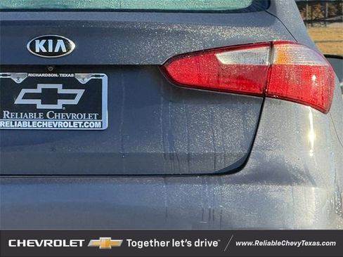 Used 2016 Kia Forte LX w/ LX Popular Plus Package image 8