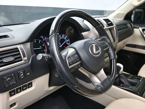 Used 2021 Lexus GX 460 Premium AWD/4WD image 12
