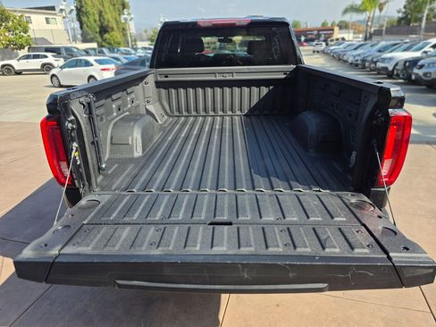 Used 2021 GMC Sierra 1500 SLT image 20