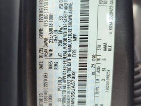 Used 2025 Ford Escape ST-Line FWD image 26