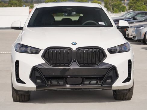 New 2027 BMW X6 xDrive40i w/ Executive Package AWD/4WD image 2