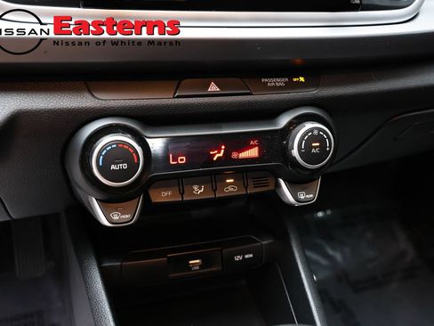 Used 2023 Kia Rio S w/ Technology Package FWD image 19