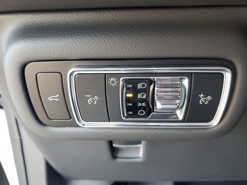 New 2026 Lincoln Nautilus Premier w/ Equipment Group 102A AWD/4WD image 14