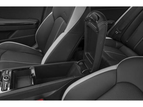 Used 2026 Kia K5 GT-Line w/ GT-Line Premium Package FWD image 17