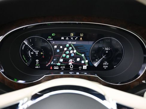 Certified 2023 Bentley Bentayga V6 image 18