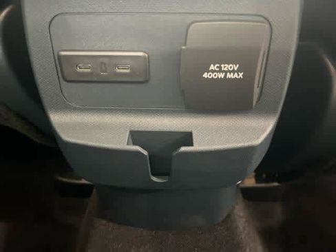 New 2025 Ford Maverick XLT w/ XLT Luxury Package image 30