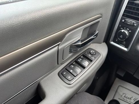 Used 2018 RAM 1500 Big Horn AWD/4WD image 19
