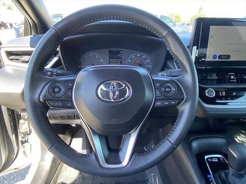 Certified 2025 Toyota Corolla SE FWD image 25