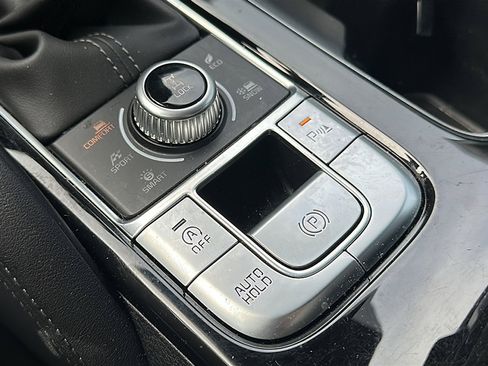 Used 2024 Kia Telluride EX X-Line image 38