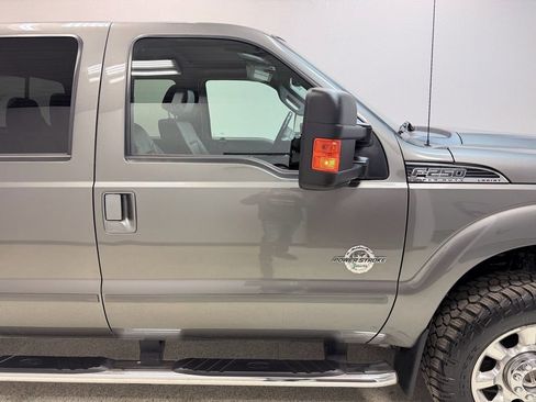 Used 2014 Ford F250 Lariat w/ Lariat Ultimate Package image 11