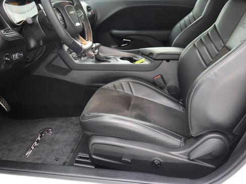 Used 2023 Dodge Challenger SRT Hellcat RWD image 8