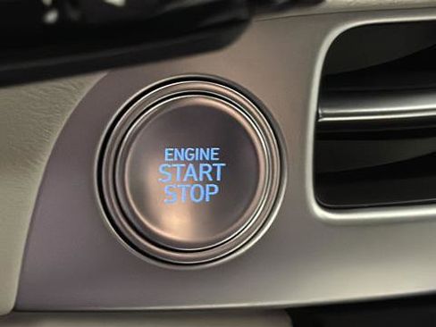 Used 2025 Hyundai Palisade Calligraphy image 22