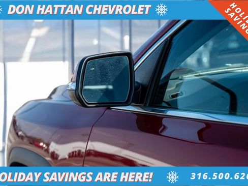 Used 2023 GMC Acadia SLT image 33