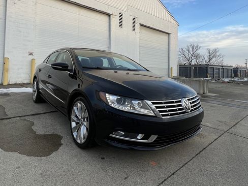 Used 2013 Volkswagen CC Executive image 7