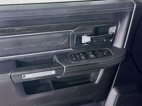 Used 2017 RAM 3500 Laramie Longhorn image 25