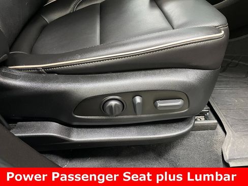 Certified 2023 Chevrolet Traverse Premier w/ LPO, Floor Liner Package image 14