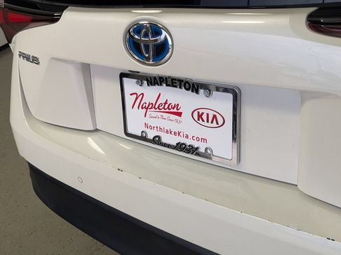Used 2019 Toyota Prius XLE FWD image 7