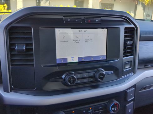 Used 2021 Ford F150 XLT image 22