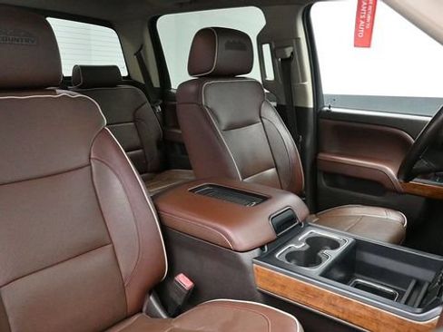Used 2017 Chevrolet Silverado 1500 High Country AWD/4WD image 17